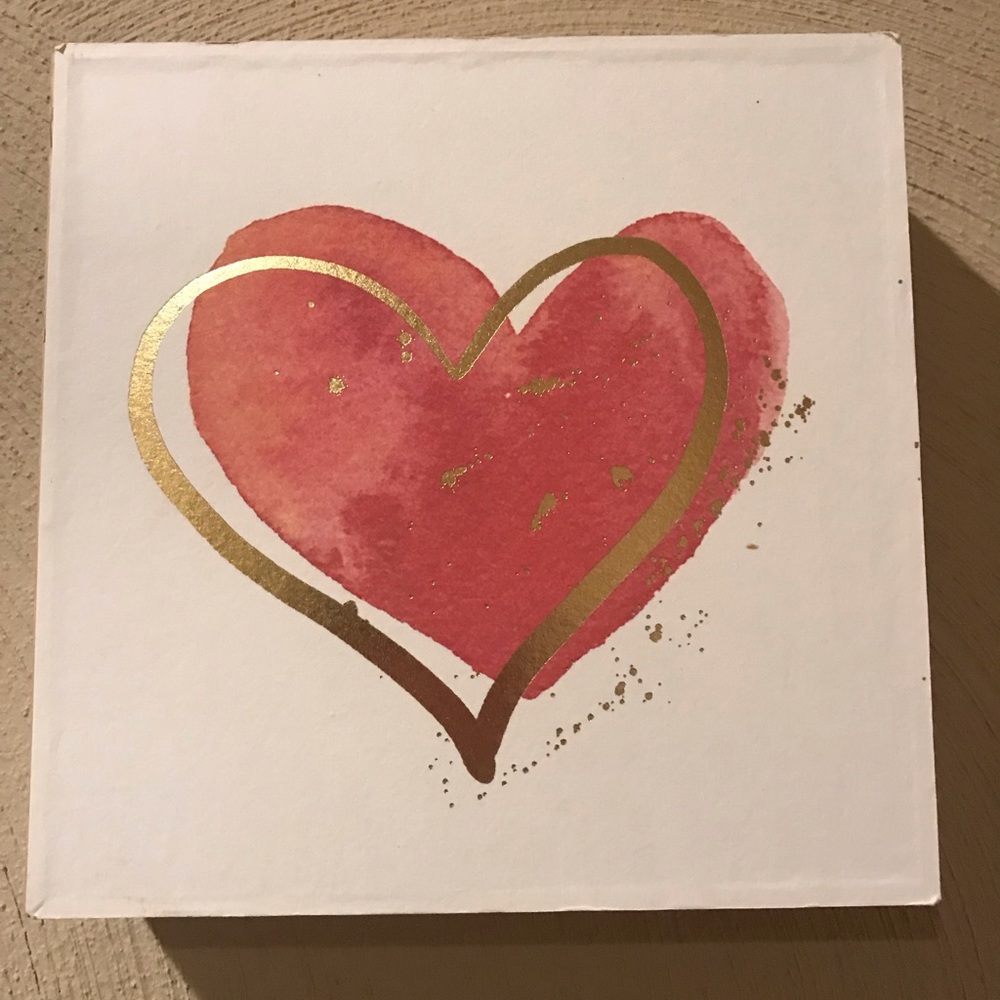Heart Artwork w/Gold “Live What You Love” Artwork